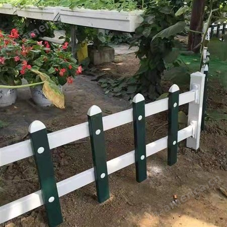 奥焱 U型市政草坪护栏 景区绿化带塑钢护栏 锌钢草坪护栏