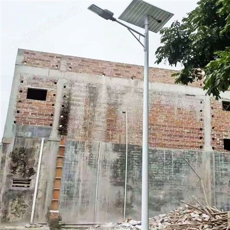 6米太阳能灯杆，新农村一体化太阳能路灯、广西灯杆供应