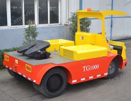 TG1000电动牵引车