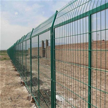 双边丝护栏网铁丝网圈地隔离网防护网高速公路围栏养殖网片