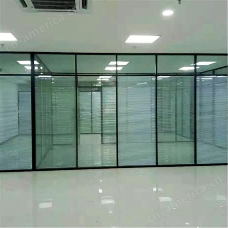 青岛崂山玻璃隔断办公室玻璃隔断测量设计安装 至本锦恒