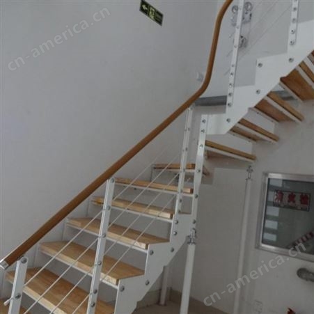 钢木楼梯平步楼梯 驻马店钢木直梁楼梯厂家/单梁/斜梁钢木楼梯
