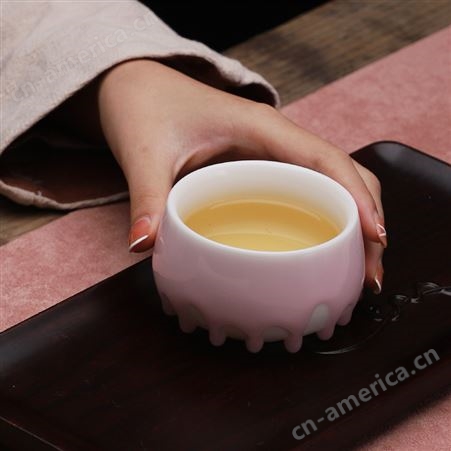 羊脂玉陶瓷茶杯 富得流油美人杯 办公用杯 品茗杯陶瓷 礼品定制